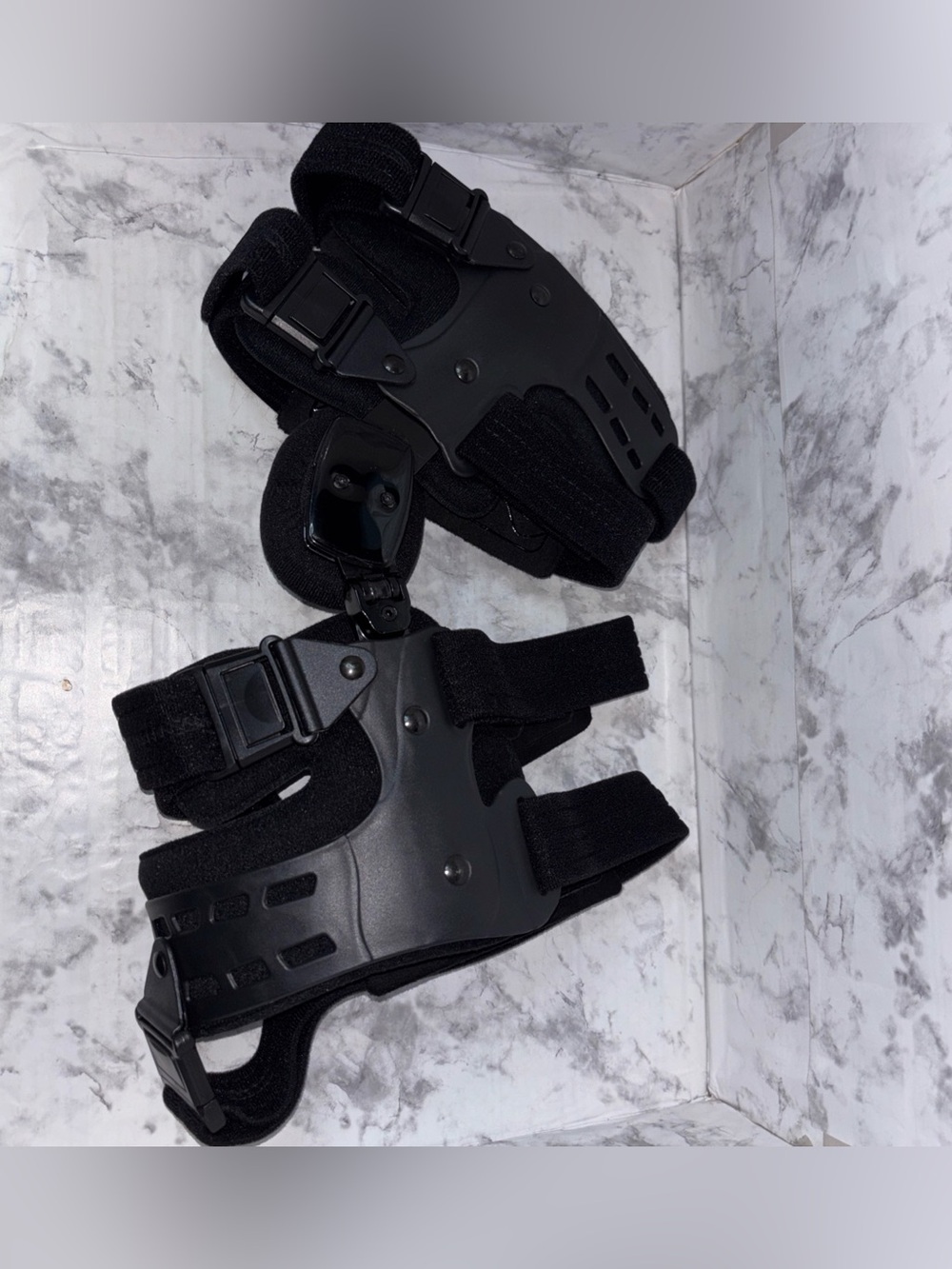 Universal Single Upright Knee Support Right Orthosis #KO4351R Black NEW